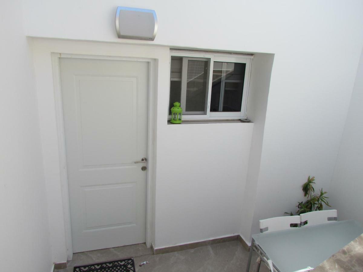 Eleni Apartment Eilat Bagian luar foto