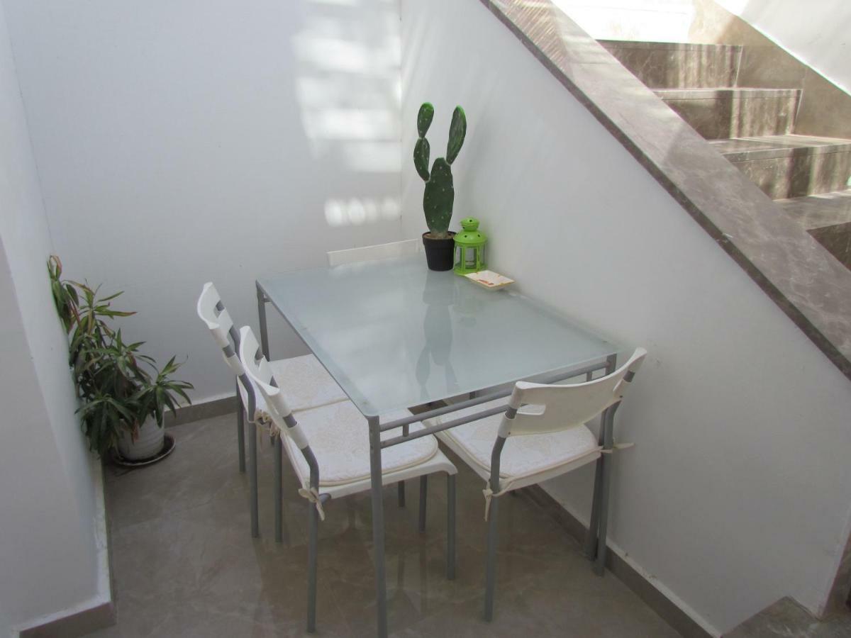 Eleni Apartment Eilat Bagian luar foto